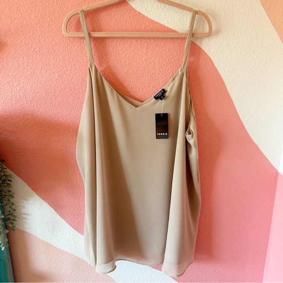 NWT Torrid Sophie Chiffon Swing Cami in Mushroom 3X - Picture 2 of 7